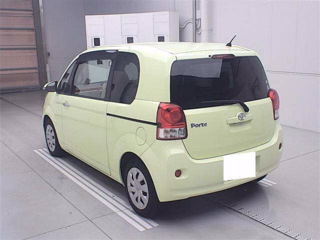 TOYOTA PORTE