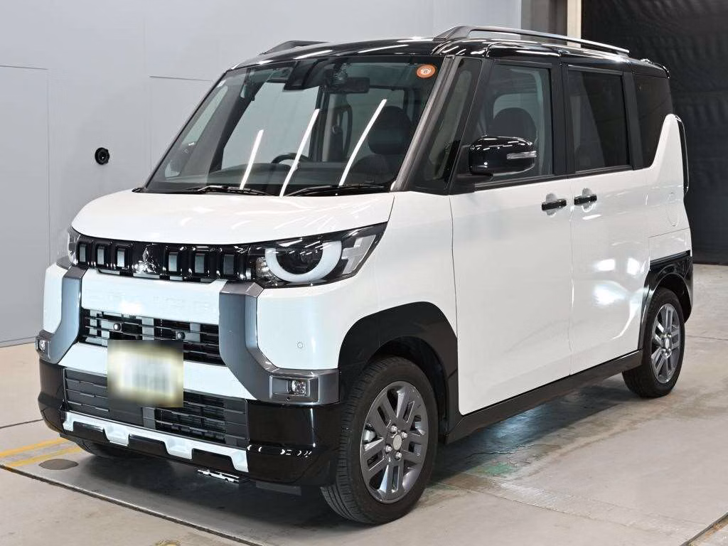 MITSUBISHI DELICA MINI