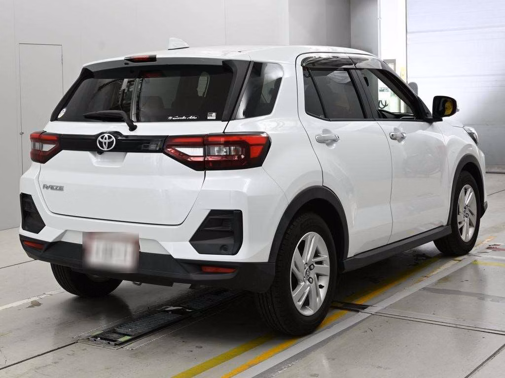 TOYOTA RAIZE