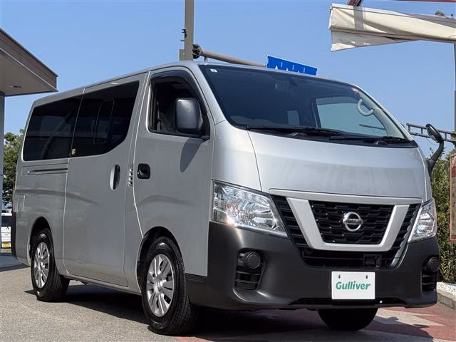 NISSAN NV350 CARAVAN
