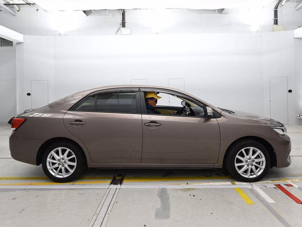 TOYOTA ALLION