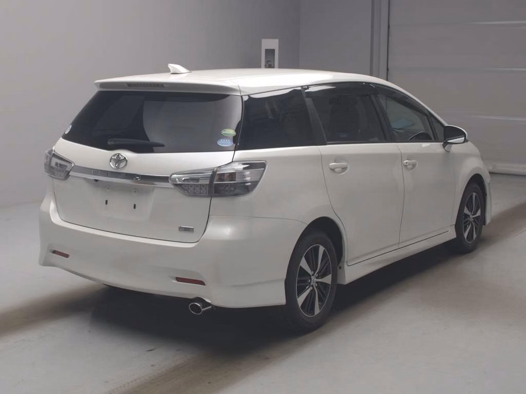 TOYOTA WISH
