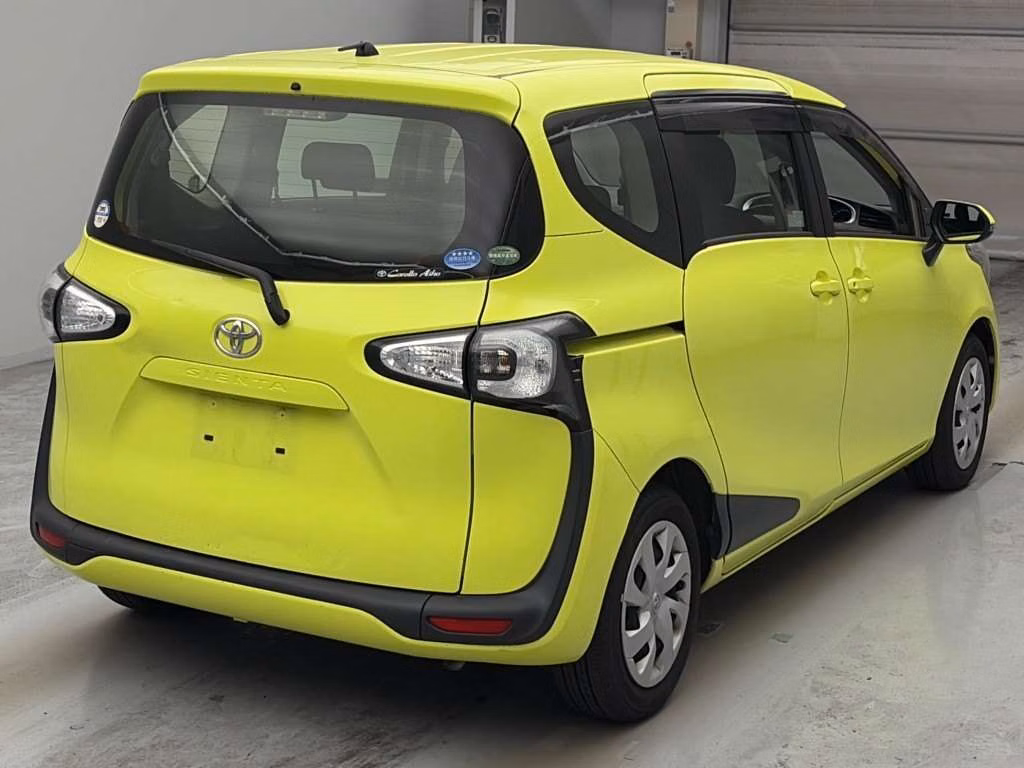 TOYOTA SIENTA