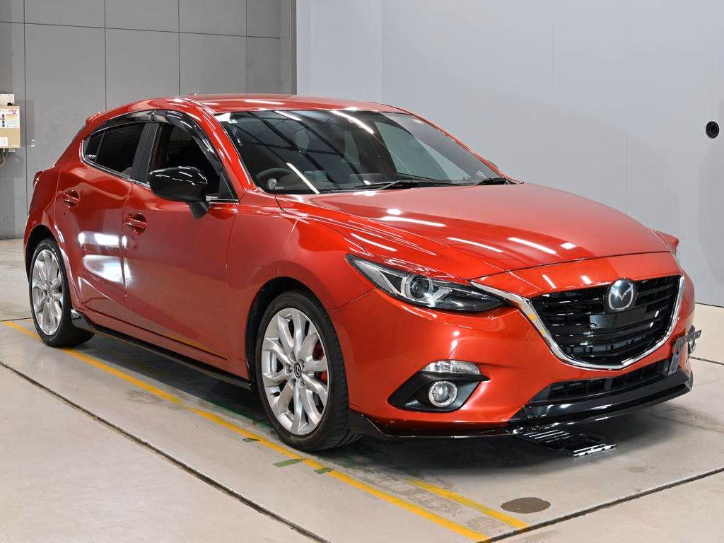 MAZDA AXELA