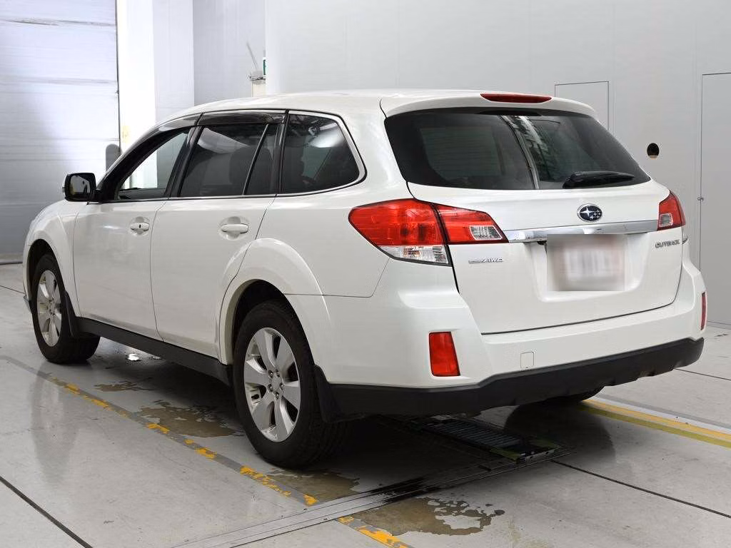 SUBARU OUTBACK