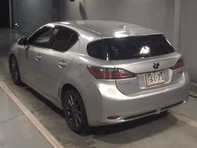 LEXUS CT200H