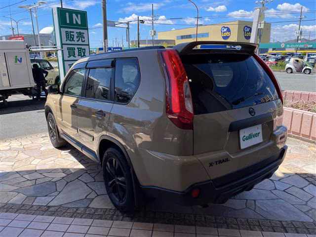 NISSAN X-TRAIL