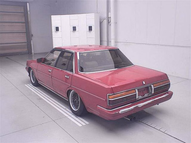 TOYOTA CRESTA