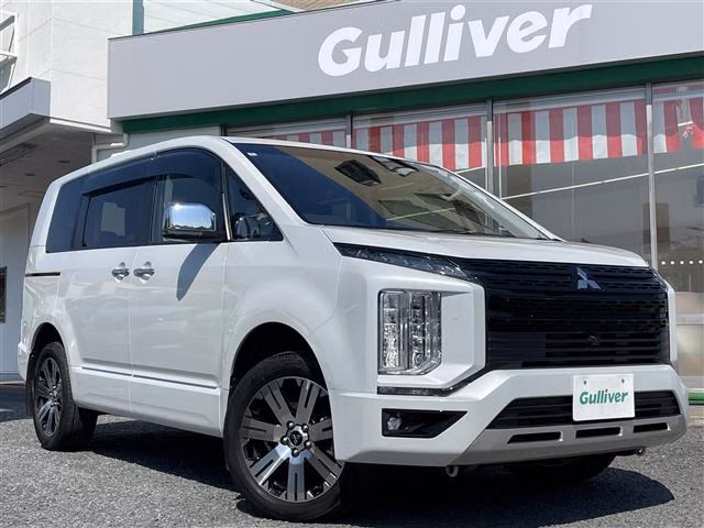 MITSUBISHI DELICA D:5