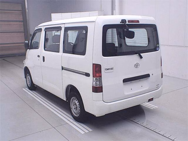 TOYOTA TOWN ACE