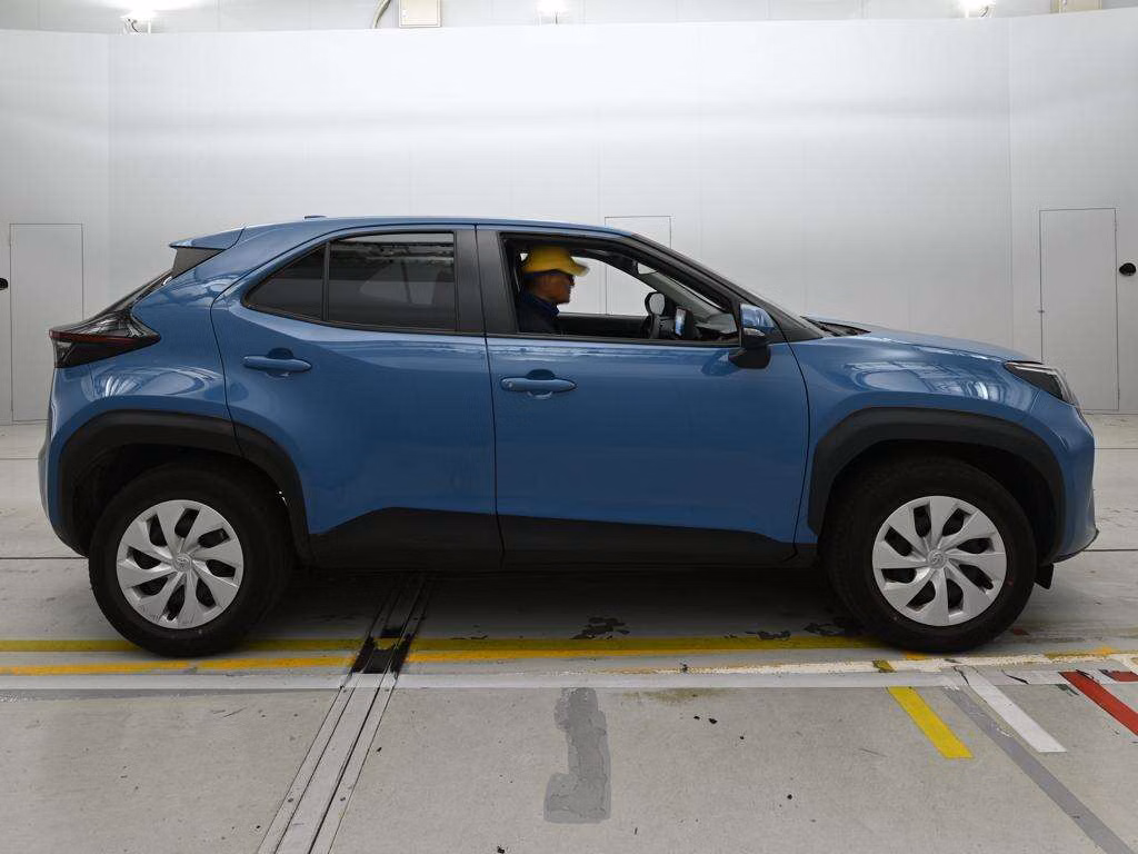 TOYOTA YARIS CROSS