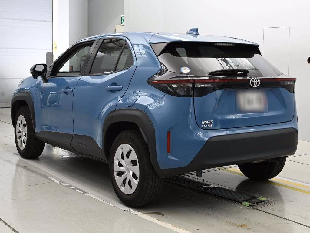 TOYOTA YARIS CROSS