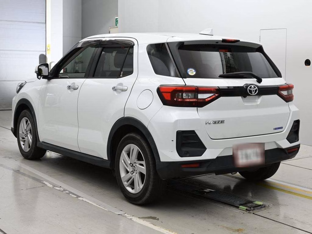 TOYOTA RAIZE
