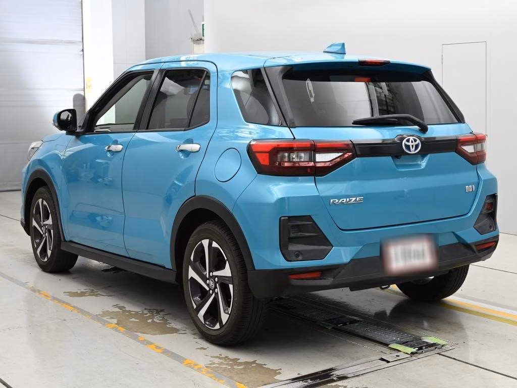 TOYOTA RAIZE