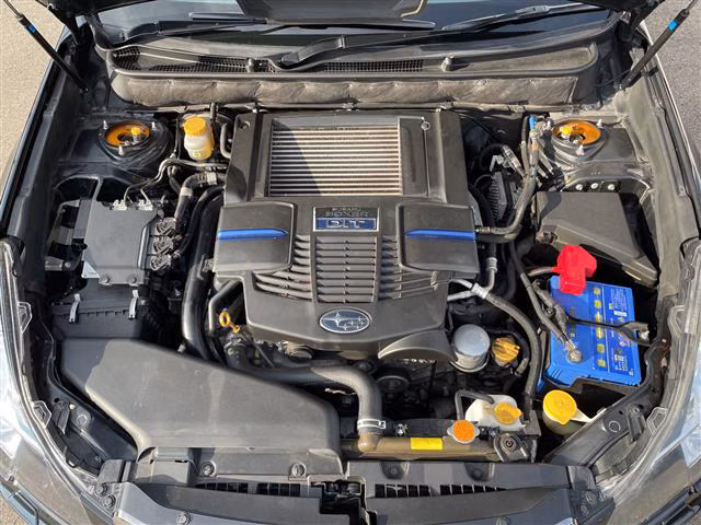 SUBARU LEGACY B4