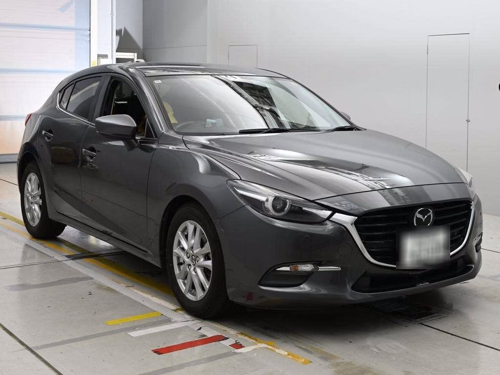 MAZDA AXELA