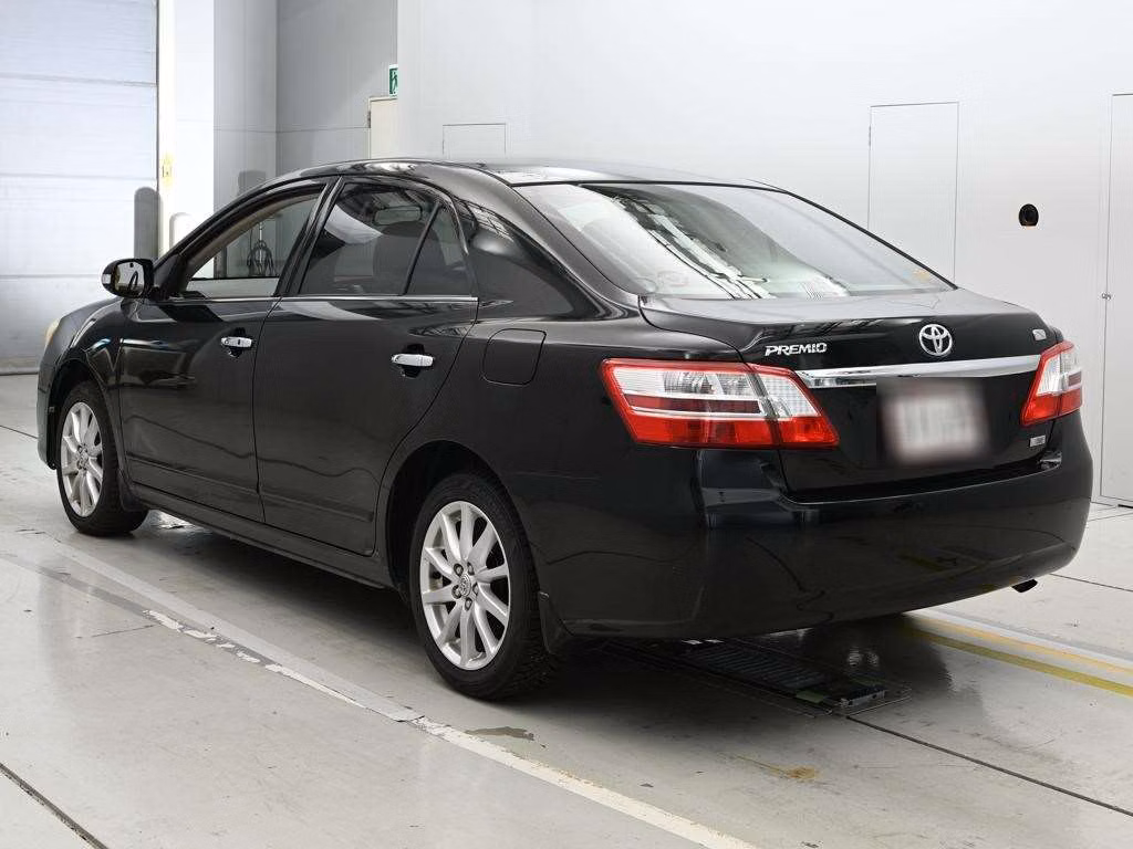 TOYOTA PREMIO