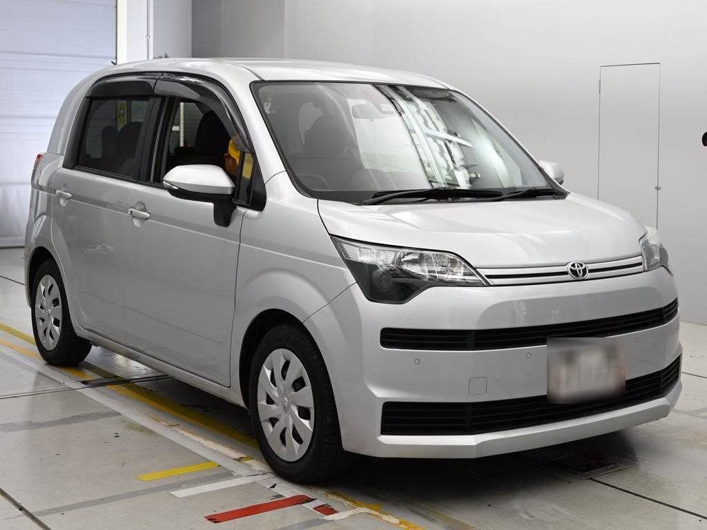 TOYOTA SPADE