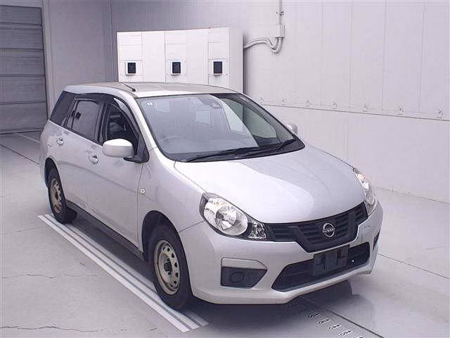 NISSAN AD