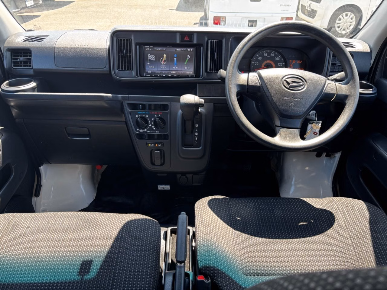 DAIHATSU HIJET
