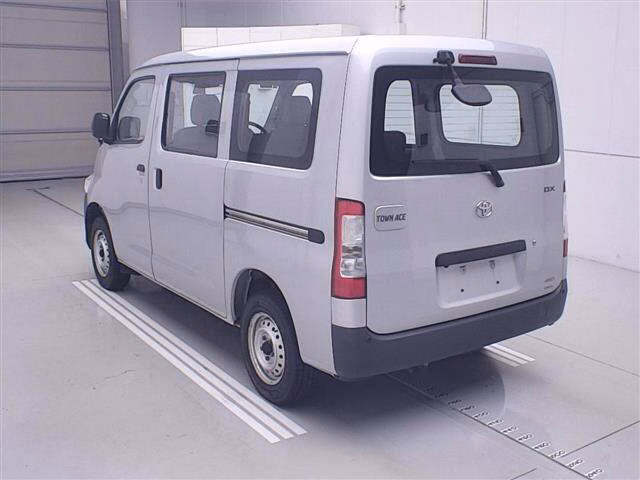 TOYOTA TOWN ACE