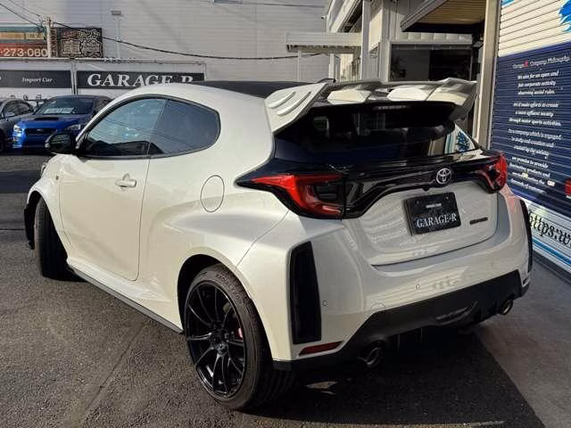 TOYOTA GR YARIS