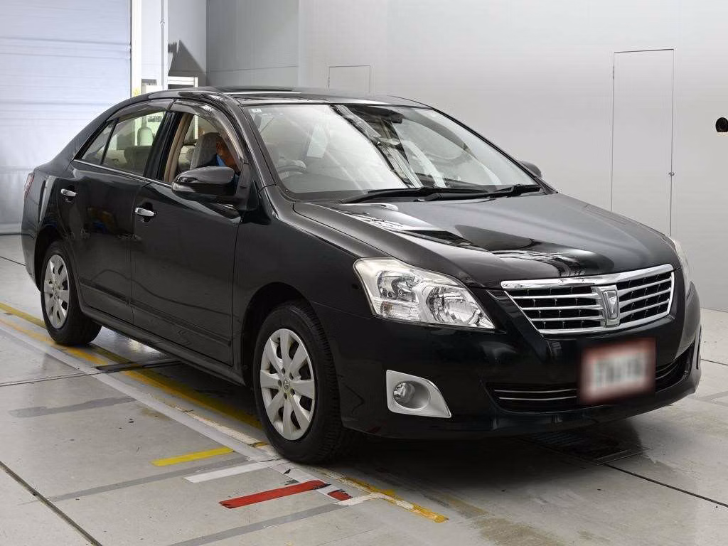 TOYOTA PREMIO