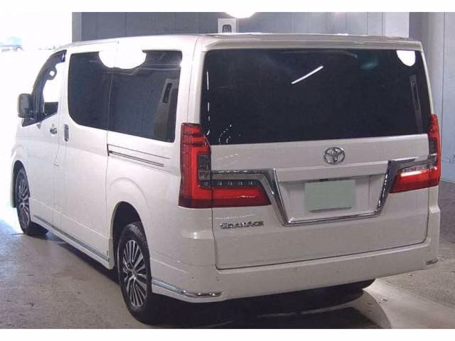 TOYOTA GRANACE