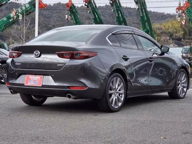 MAZDA MAZDA3