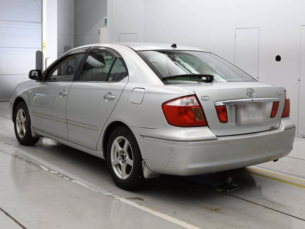 TOYOTA PREMIO