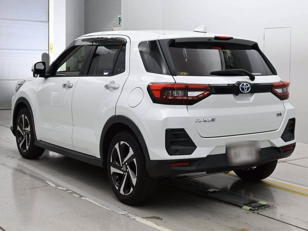 TOYOTA RAIZE