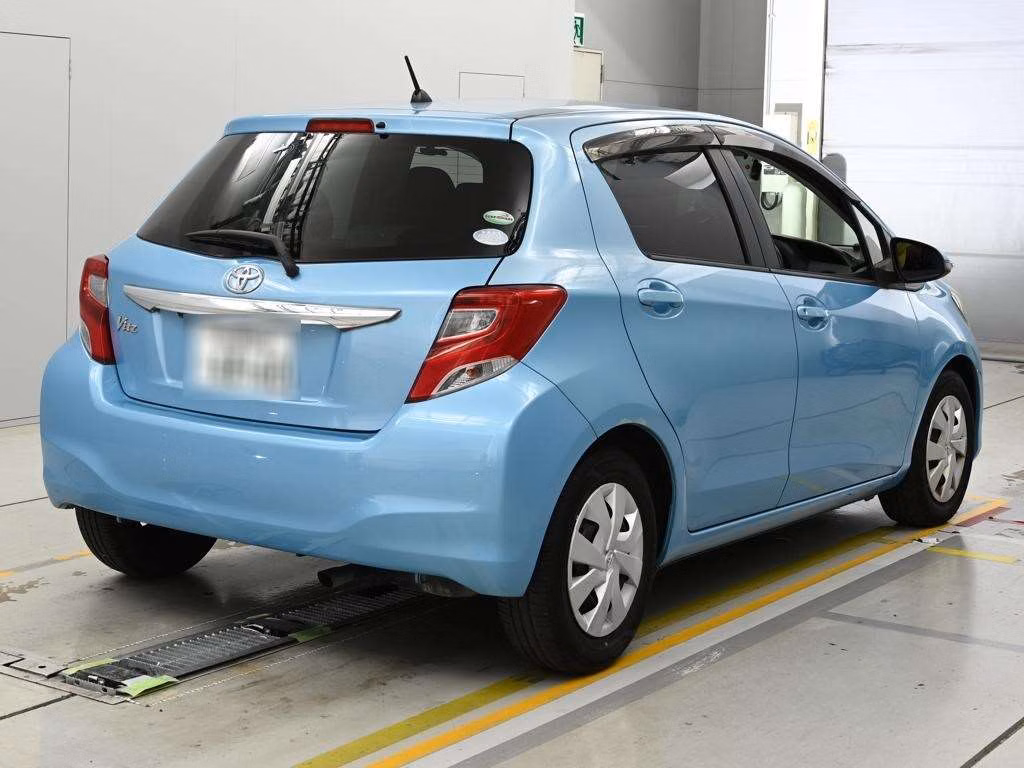 TOYOTA VITZ