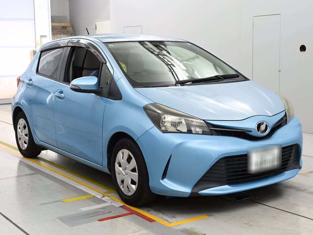 TOYOTA VITZ