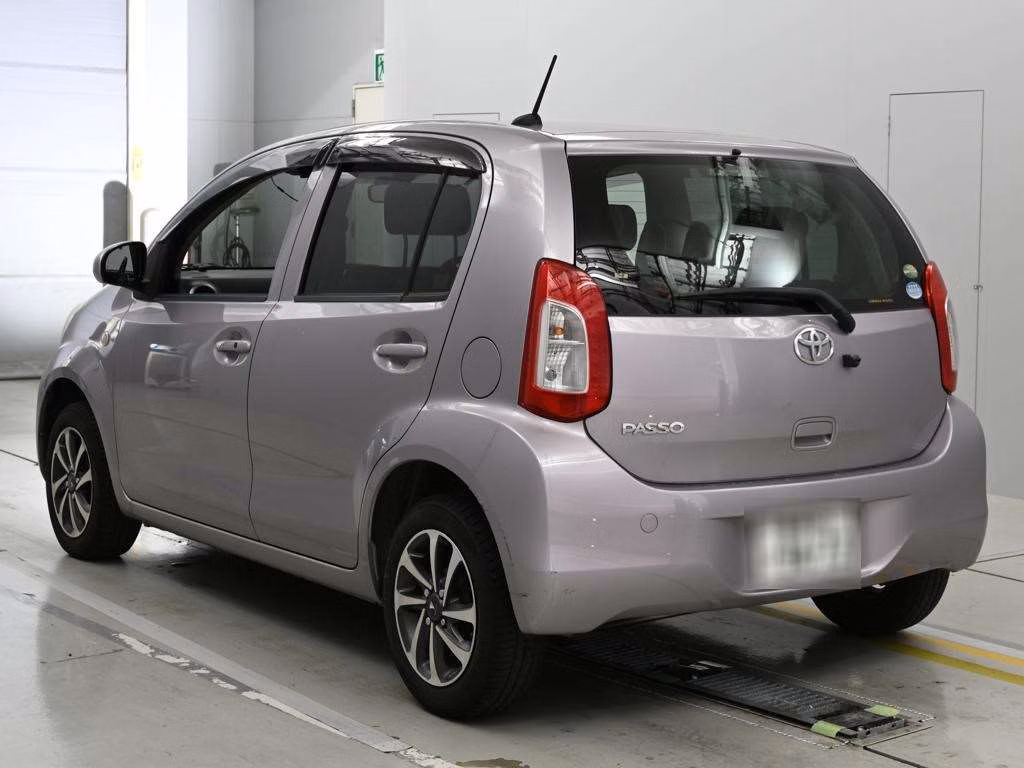TOYOTA PASSO