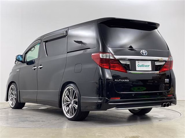 TOYOTA ALPHARD