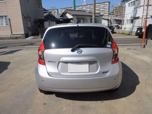 NISSAN NOTE