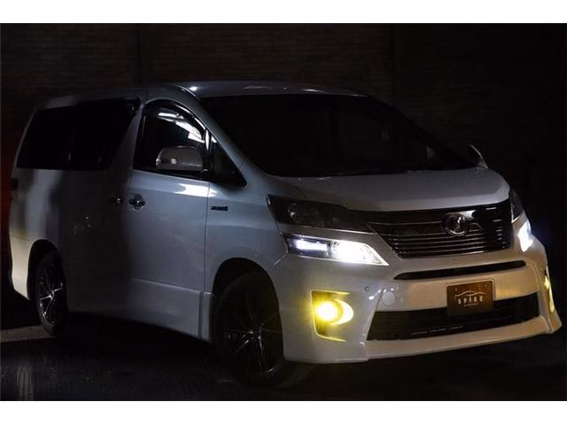 TOYOTA ALPHARD