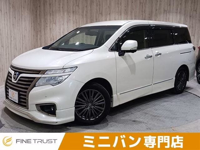 NISSAN ELGRAND
