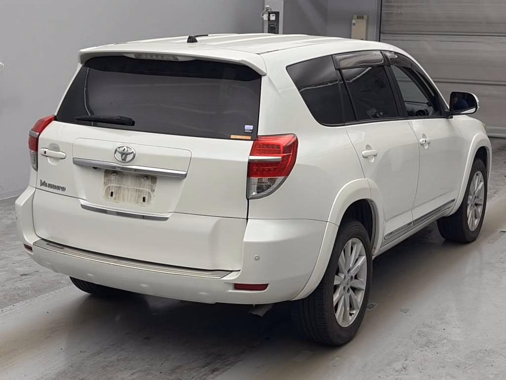 TOYOTA VANGUARD
