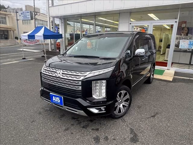 MITSUBISHI DELICA D:5