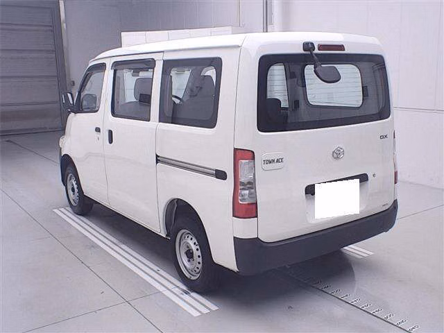 TOYOTA TOWN ACE