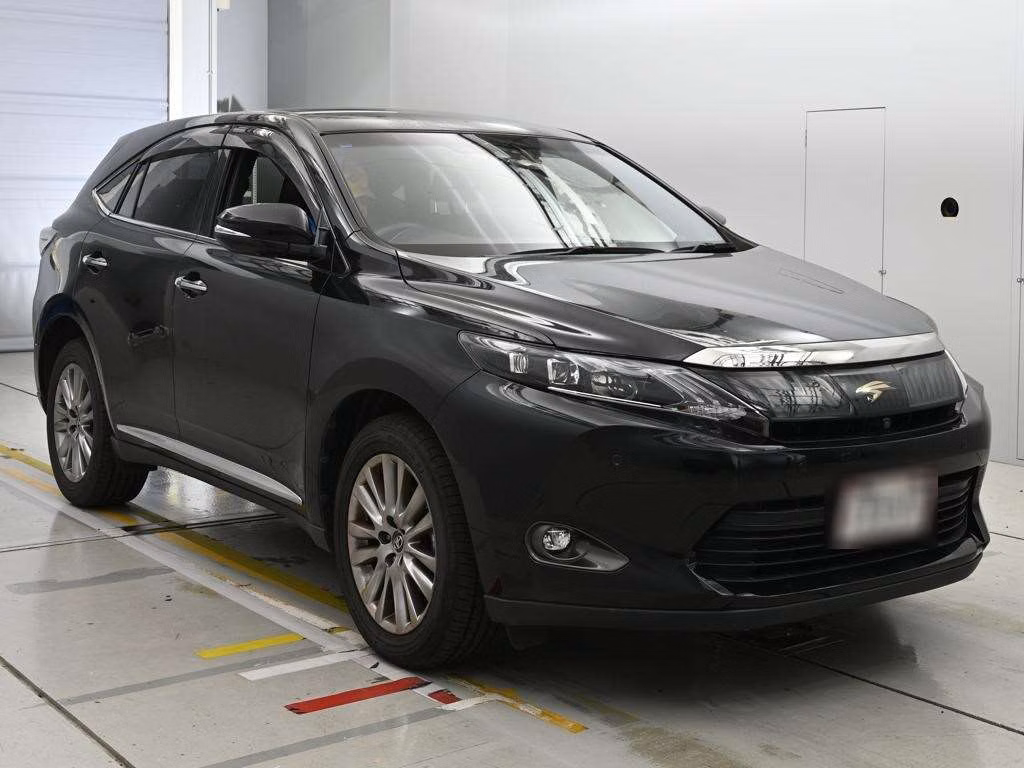 TOYOTA HARRIER