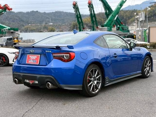 SUBARU BRZ