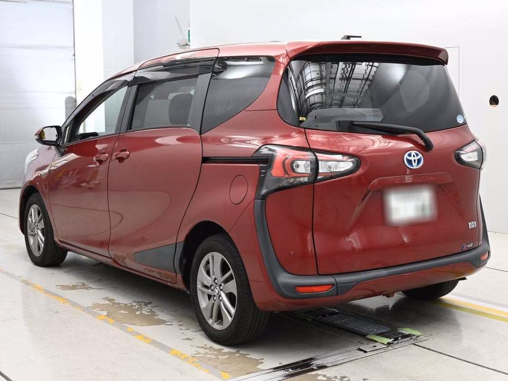 TOYOTA SIENTA