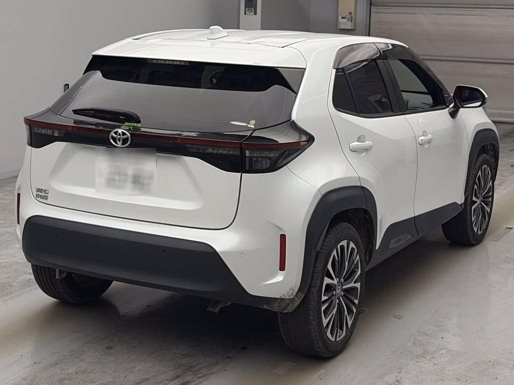 TOYOTA YARIS CROSS