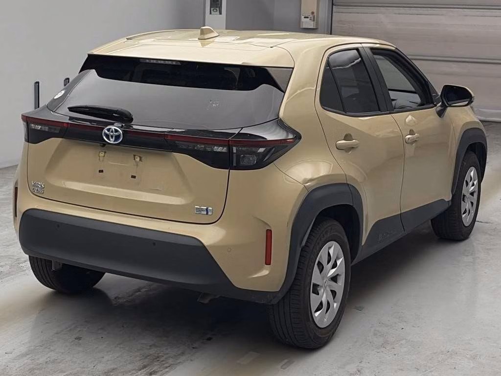 TOYOTA YARIS CROSS