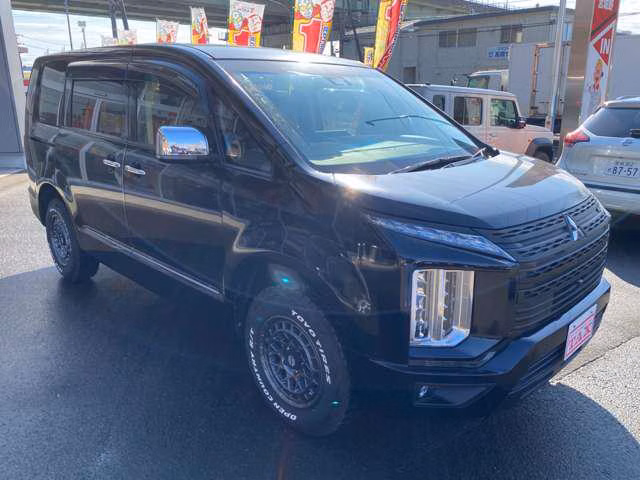 MITSUBISHI DELICA D:5