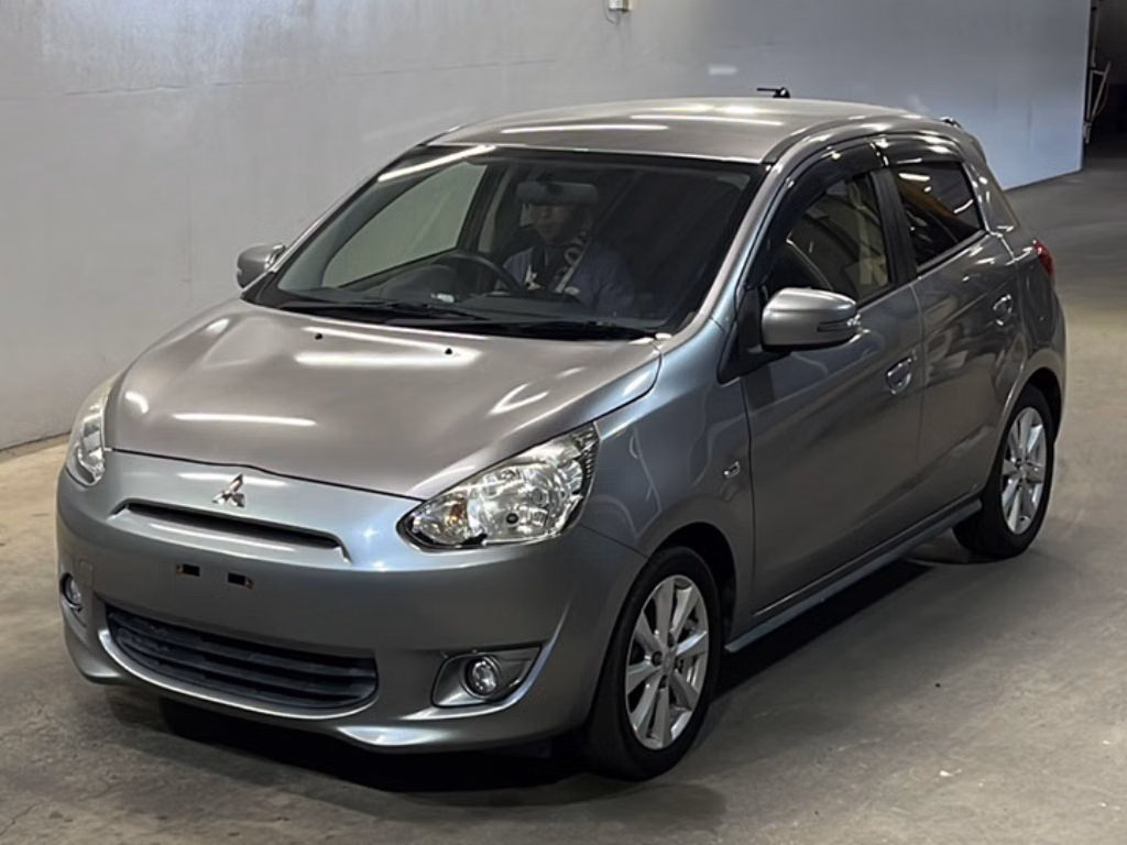 MITSUBISHI MIRAGE