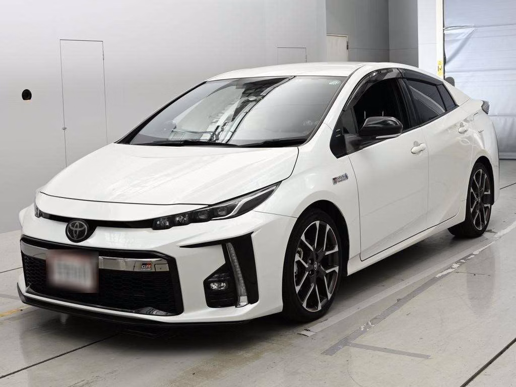 TOYOTA PRIUS PHV
