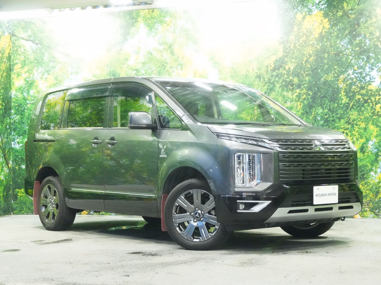 MITSUBISHI DELICA D:5